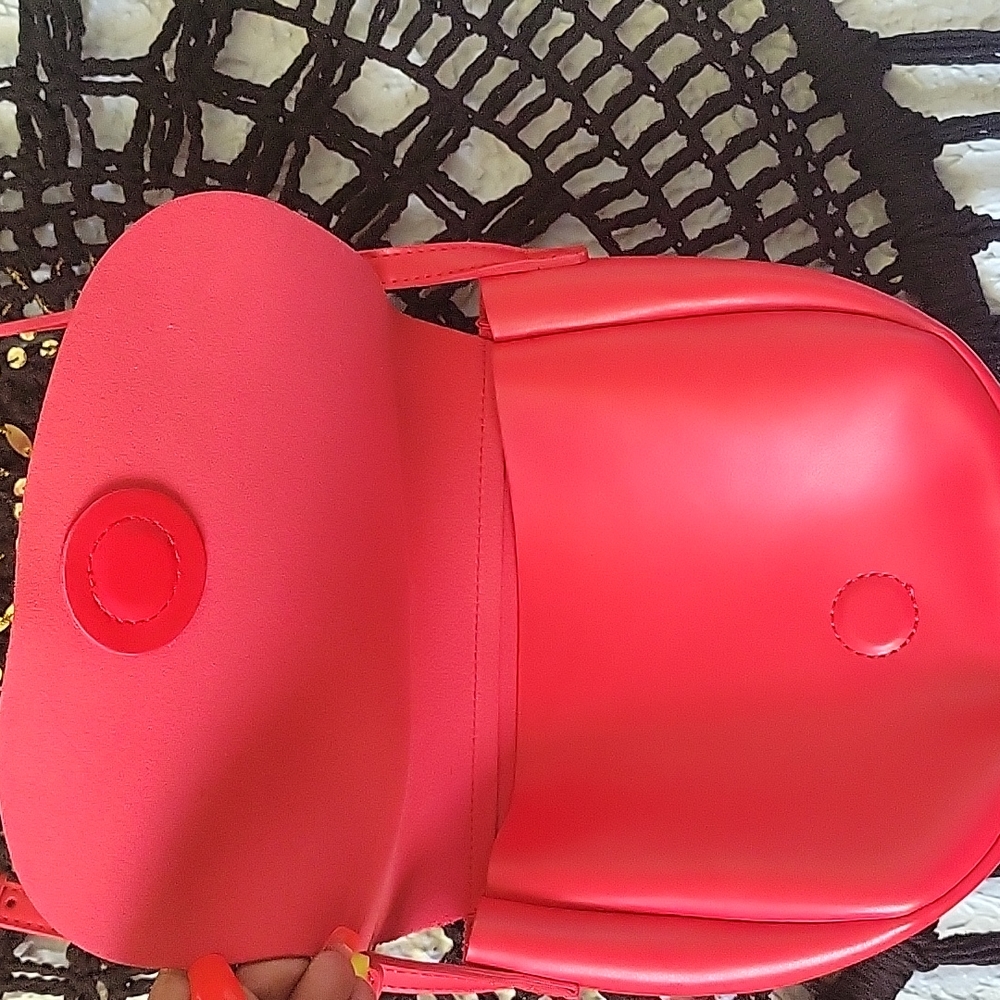 Purse - Picture 2 of 3